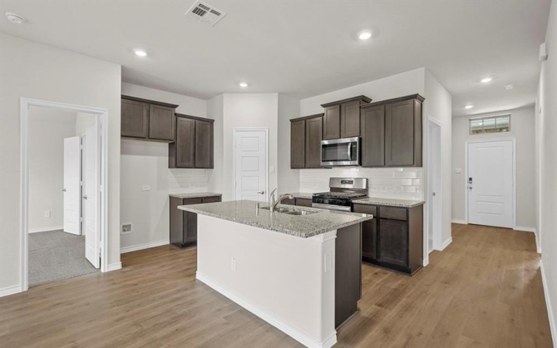 111 Lantern Road, Caddo Mills, TX 75135, 3 Bedrooms Bedrooms, ,2 BathroomsBathrooms,Residential,For Sale,111 Lantern Road,0,20762332