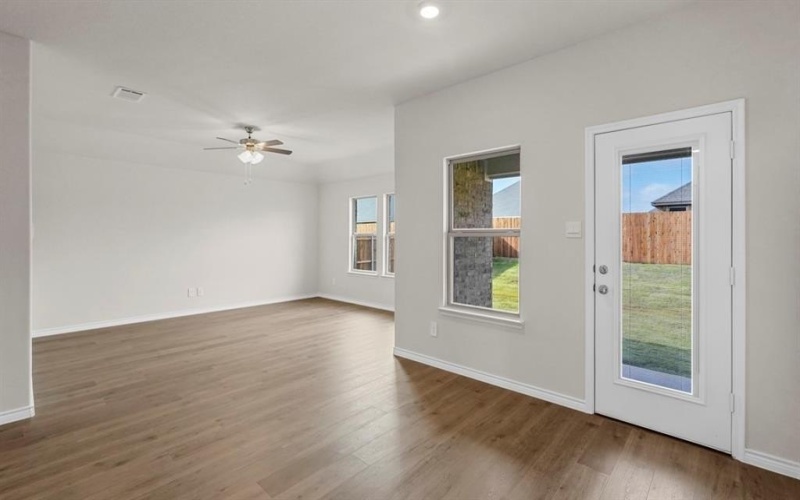 111 Lantern Road, Caddo Mills, TX 75135, 3 Bedrooms Bedrooms, ,2 BathroomsBathrooms,Residential,For Sale,111 Lantern Road,0,20762332