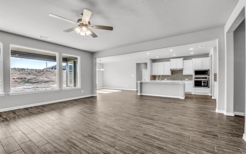 61 Yosemite Trail, Valley View, TX 76272, 3 Bedrooms Bedrooms, ,2 BathroomsBathrooms,Residential,For Sale,61 Yosemite Trail,20744048