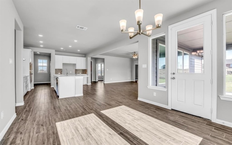 61 Yosemite Trail, Valley View, TX 76272, 3 Bedrooms Bedrooms, ,2 BathroomsBathrooms,Residential,For Sale,61 Yosemite Trail,20744048