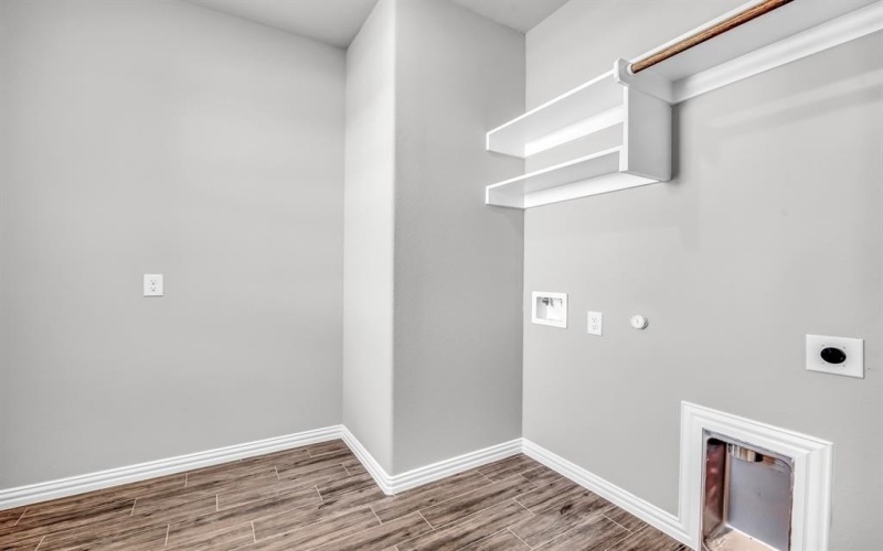 61 Yosemite Trail, Valley View, TX 76272, 3 Bedrooms Bedrooms, ,2 BathroomsBathrooms,Residential,For Sale,61 Yosemite Trail,20744048
