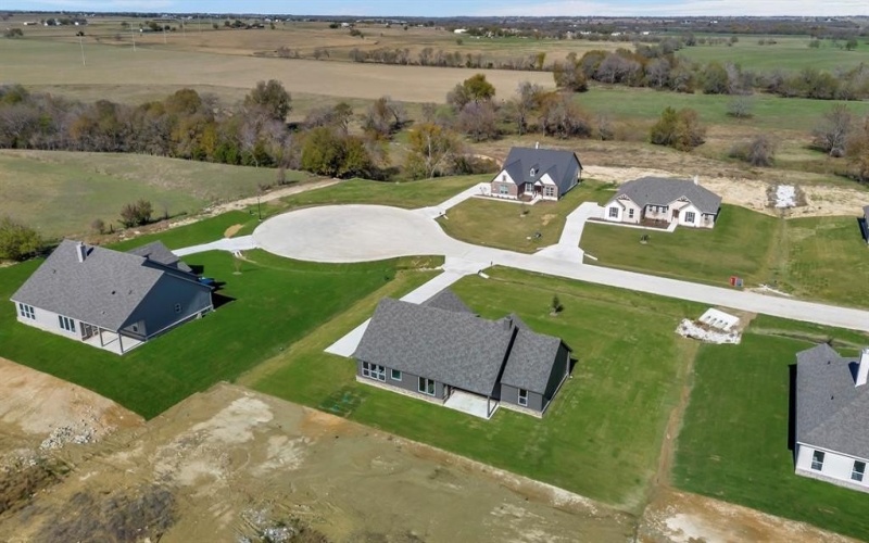 61 Yosemite Trail, Valley View, TX 76272, 3 Bedrooms Bedrooms, ,2 BathroomsBathrooms,Residential,For Sale,61 Yosemite Trail,20744048