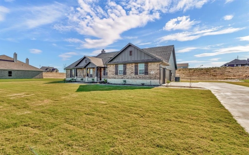 61 Yosemite Trail, Valley View, TX 76272, 3 Bedrooms Bedrooms, ,2 BathroomsBathrooms,Residential,For Sale,61 Yosemite Trail,20744048