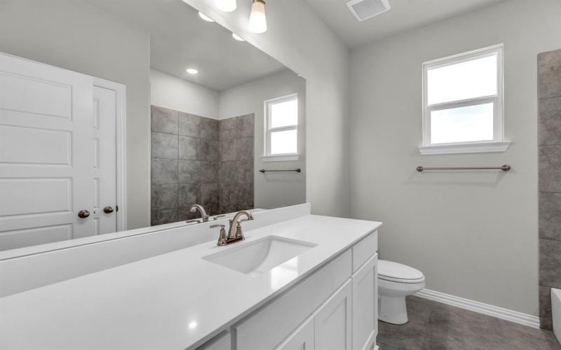 81 Yosemite Trail, Valley View, TX 76272, 4 Bedrooms Bedrooms, ,2 BathroomsBathrooms,Residential,For Sale,81 Yosemite Trail,20744089