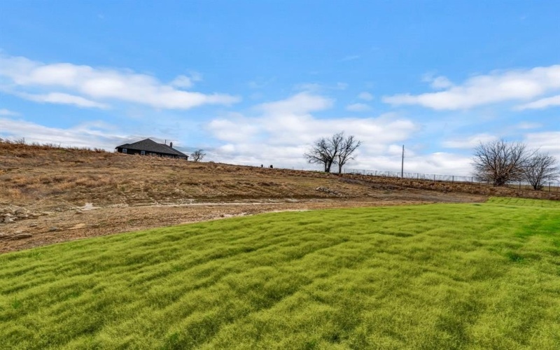 81 Yosemite Trail, Valley View, TX 76272, 4 Bedrooms Bedrooms, ,2 BathroomsBathrooms,Residential,For Sale,81 Yosemite Trail,20744089