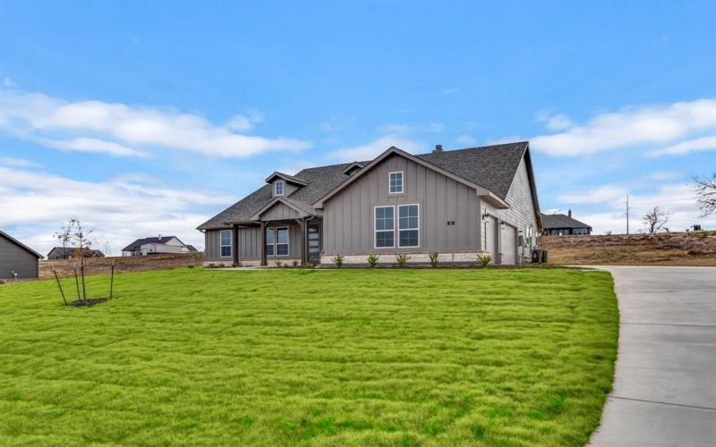 81 Yosemite Trail, Valley View, TX 76272, 4 Bedrooms Bedrooms, ,2 BathroomsBathrooms,Residential,For Sale,81 Yosemite Trail,20744089