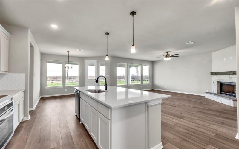 150 Roosevelt Lane, Valley View, TX 76272, 4 Bedrooms Bedrooms, ,3 BathroomsBathrooms,Residential,For Sale,150 Roosevelt Lane,20744407