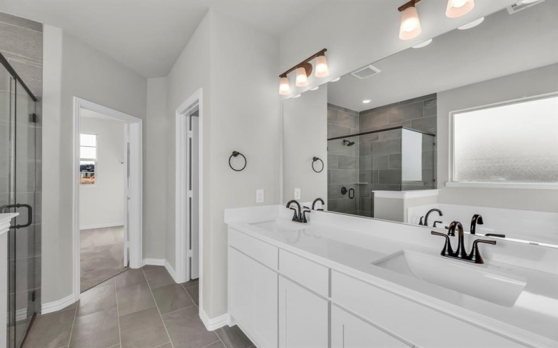 150 Roosevelt Lane, Valley View, TX 76272, 4 Bedrooms Bedrooms, ,3 BathroomsBathrooms,Residential,For Sale,150 Roosevelt Lane,20744407