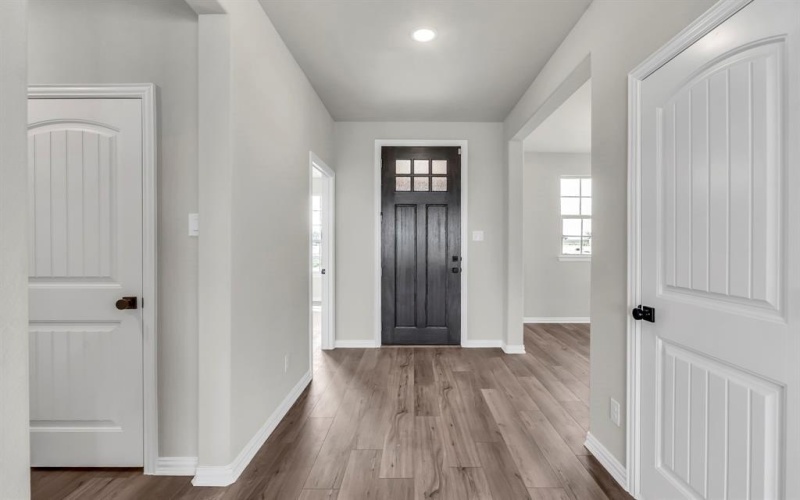 150 Roosevelt Lane, Valley View, TX 76272, 4 Bedrooms Bedrooms, ,3 BathroomsBathrooms,Residential,For Sale,150 Roosevelt Lane,20744407