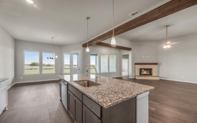 180 Roosevelt Lane, Valley View, TX 76272, 4 Habitaciones Habitaciones , ,2 BañosBaños,Residential,En Venta,180 Roosevelt Lane,20744497