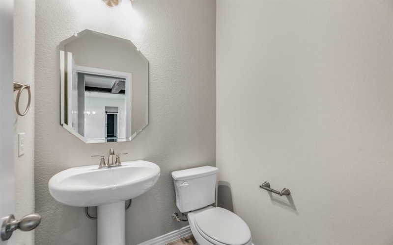180 Roosevelt Lane, Valley View, TX 76272, 4 Habitaciones Habitaciones , ,2 BañosBaños,Residential,En Venta,180 Roosevelt Lane,20744497