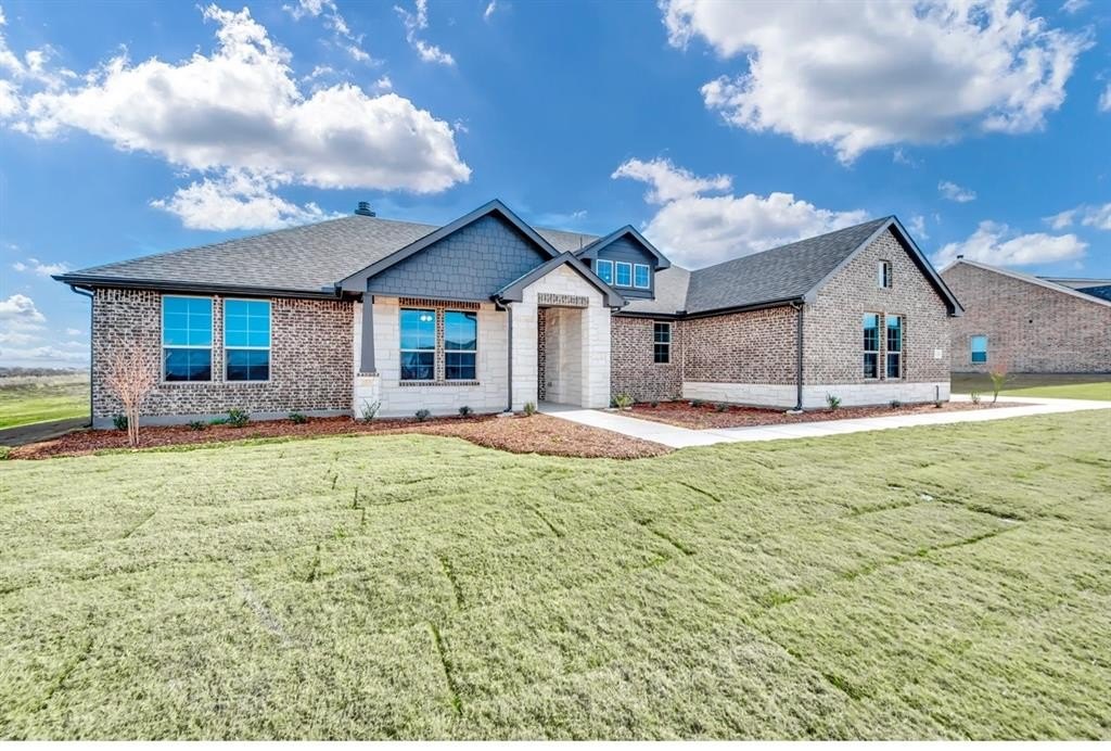 330 Big Bend Trail, Valley View, TX 76272, 3 Bedrooms Bedrooms, ,2 BathroomsBathrooms,Residential,For Sale,330 Big Bend Trail,20744585