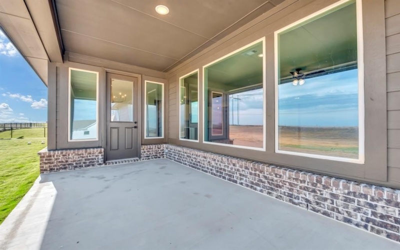 330 Big Bend Trail, Valley View, TX 76272, 3 Bedrooms Bedrooms, ,2 BathroomsBathrooms,Residential,For Sale,330 Big Bend Trail,20744585