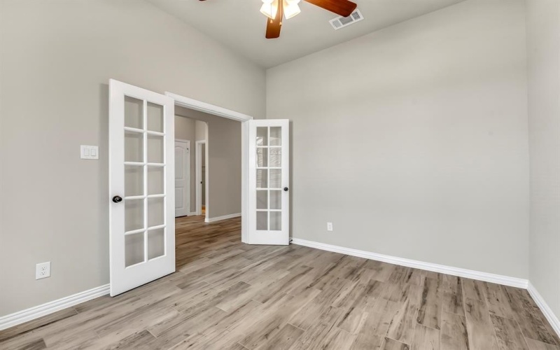 360 Big Bend Trail, Valley View, TX 76272, 4 Bedrooms Bedrooms, ,3 BathroomsBathrooms,Residential,For Sale,360 Big Bend Trail,20744607