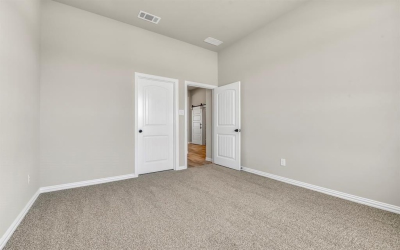 360 Big Bend Trail, Valley View, TX 76272, 4 Bedrooms Bedrooms, ,3 BathroomsBathrooms,Residential,For Sale,360 Big Bend Trail,20744607