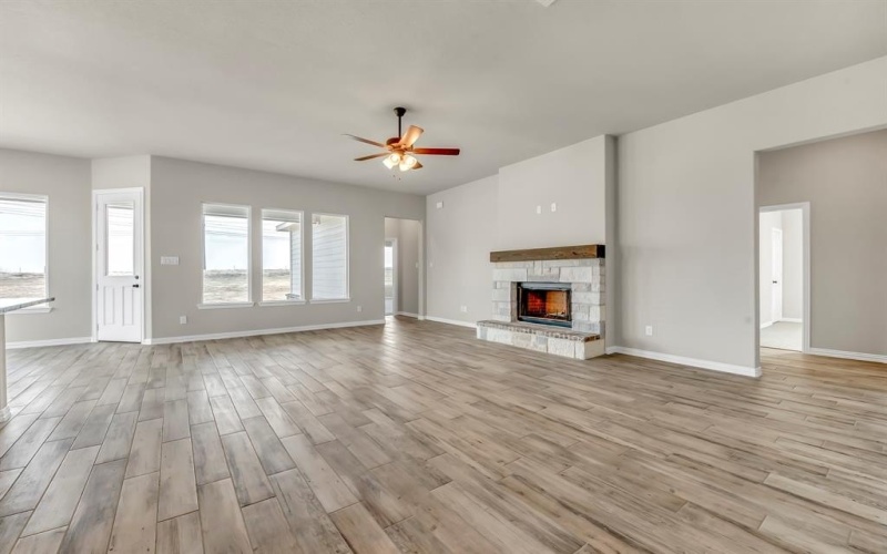 360 Big Bend Trail, Valley View, TX 76272, 4 Bedrooms Bedrooms, ,3 BathroomsBathrooms,Residential,For Sale,360 Big Bend Trail,20744607