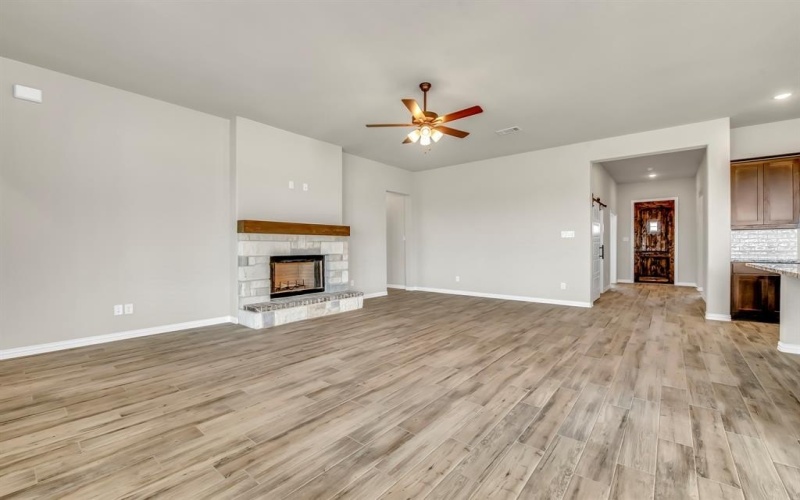 360 Big Bend Trail, Valley View, TX 76272, 4 Bedrooms Bedrooms, ,3 BathroomsBathrooms,Residential,For Sale,360 Big Bend Trail,20744607