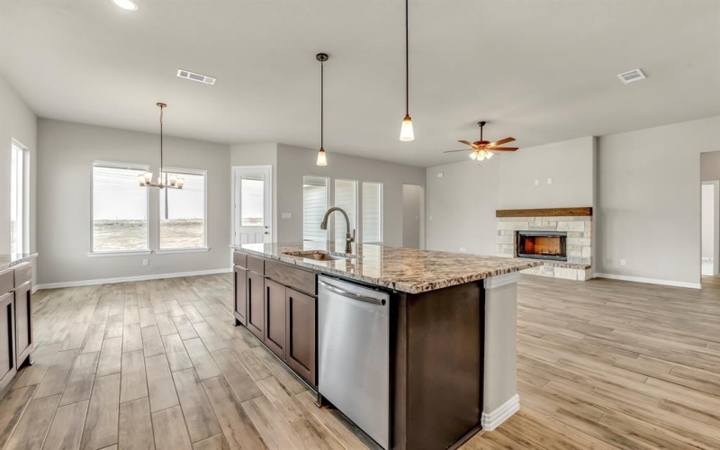 360 Big Bend Trail, Valley View, TX 76272, 4 Bedrooms Bedrooms, ,3 BathroomsBathrooms,Residential,For Sale,360 Big Bend Trail,20744607