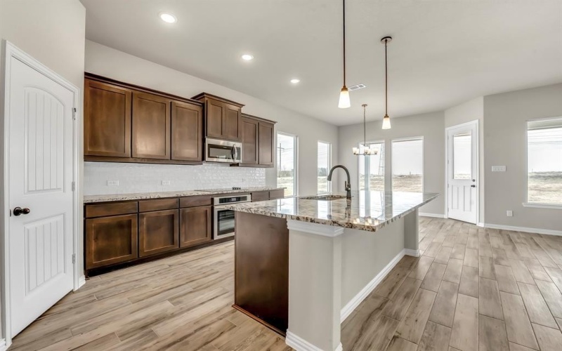 360 Big Bend Trail, Valley View, TX 76272, 4 Bedrooms Bedrooms, ,3 BathroomsBathrooms,Residential,For Sale,360 Big Bend Trail,20744607