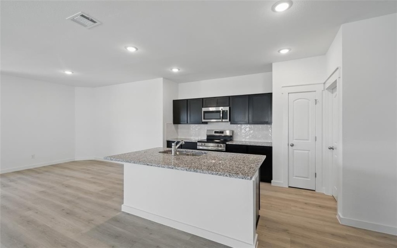 212 Mercy Street, Godley, TX 76044, 3 Habitaciones Habitaciones , ,2 BañosBaños,Residential,En Venta,212 Mercy Street,20754889