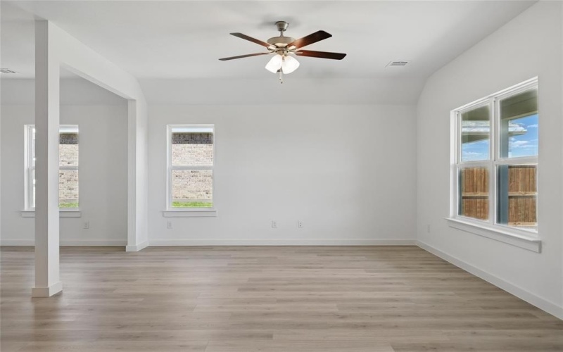 212 Mercy Street, Godley, TX 76044, 3 Habitaciones Habitaciones , ,2 BañosBaños,Residential,En Venta,212 Mercy Street,20754889