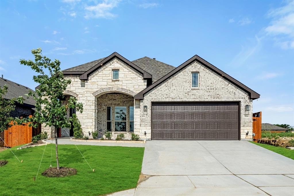 904 River Oaks Drive, Godley, TX 76044, 3 Habitaciones Habitaciones , ,2 BañosBaños,Residential,En Venta,904 River Oaks Drive,20825122