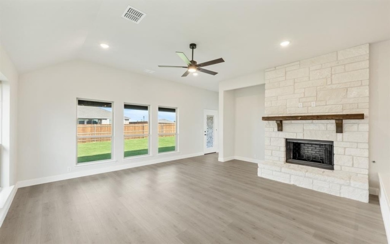 904 River Oaks Drive, Godley, TX 76044, 3 Habitaciones Habitaciones , ,2 BañosBaños,Residential,En Venta,904 River Oaks Drive,20825122