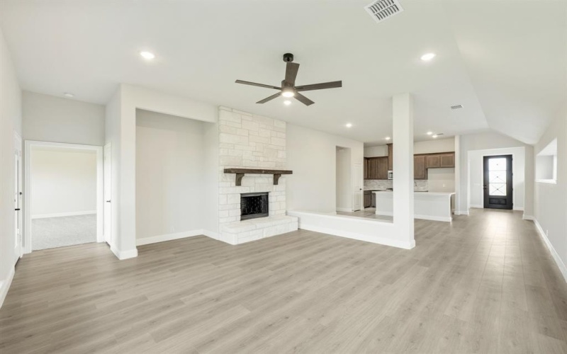 904 River Oaks Drive, Godley, TX 76044, 3 Habitaciones Habitaciones , ,2 BañosBaños,Residential,En Venta,904 River Oaks Drive,20825122