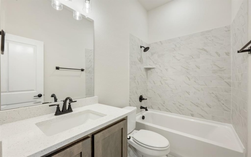 904 River Oaks Drive, Godley, TX 76044, 3 Habitaciones Habitaciones , ,2 BañosBaños,Residential,En Venta,904 River Oaks Drive,20825122