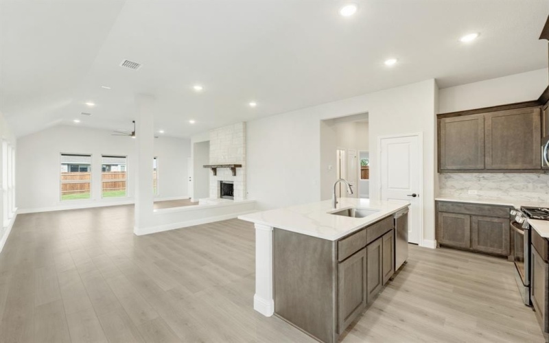 904 River Oaks Drive, Godley, TX 76044, 3 Habitaciones Habitaciones , ,2 BañosBaños,Residential,En Venta,904 River Oaks Drive,20825122
