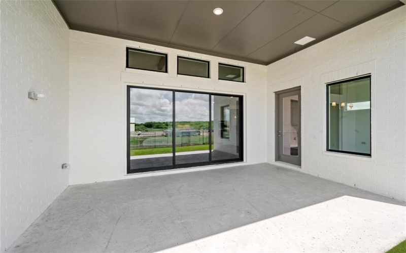 1604 Rolling Oaks Drive, Fort Worth, TX 76008, 5 Bedrooms Bedrooms, ,6 BathroomsBathrooms,Residential,For Sale,1604 Rolling Oaks Drive,20803115