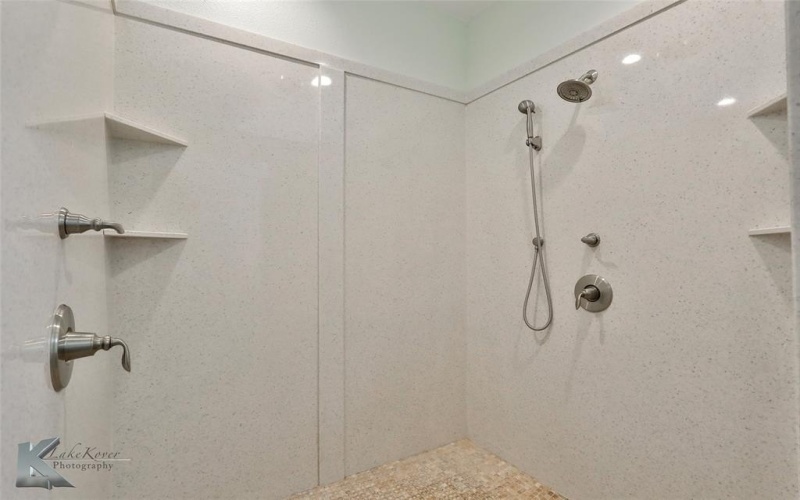 1098 E State Highway 36, Abilene, TX 79602, 18 Bedrooms Bedrooms, ,6 BathroomsBathrooms,Residential,For Sale,1098 E State Highway 36,20831222