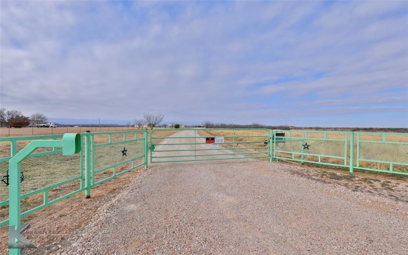1098 E State Highway 36, Abilene, TX 79602, 18 Bedrooms Bedrooms, ,6 BathroomsBathrooms,Residential,For Sale,1098 E State Highway 36,20831222
