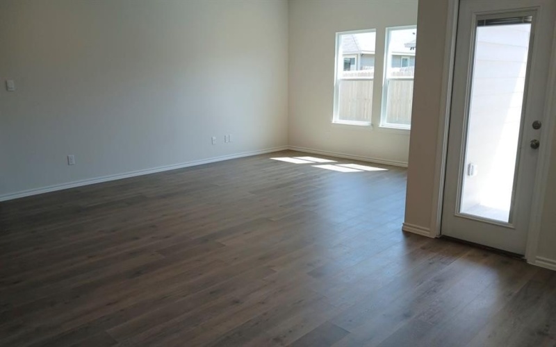 109 Labein Avenue, Greenville, TX 75402, 4 Habitaciones Habitaciones , ,3 BañosBaños,Residential,En Venta,109 Labein Avenue,20793282