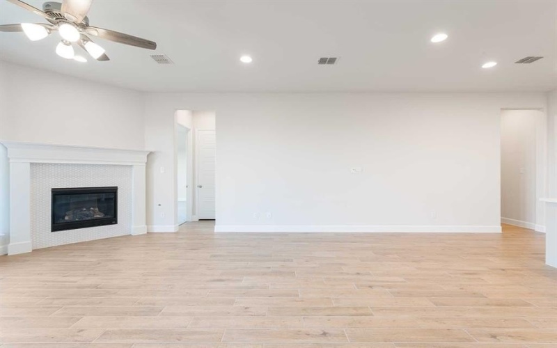 230 Buffalo Boulevard, Rhome, TX 76078, 4 Bedrooms Bedrooms, ,3 BathroomsBathrooms,Residential,For Sale,230 Buffalo Boulevard,20822676