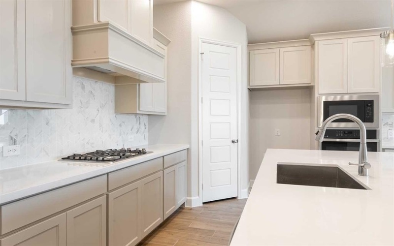 230 Buffalo Boulevard, Rhome, TX 76078, 4 Bedrooms Bedrooms, ,3 BathroomsBathrooms,Residential,For Sale,230 Buffalo Boulevard,20822676