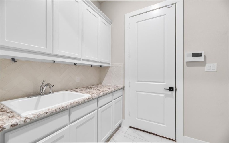 450 Brown Road, Leonard, TX 75452, 5 Bedrooms Bedrooms, ,5 BathroomsBathrooms,Residential,For Sale,450 Brown Road,20839316
