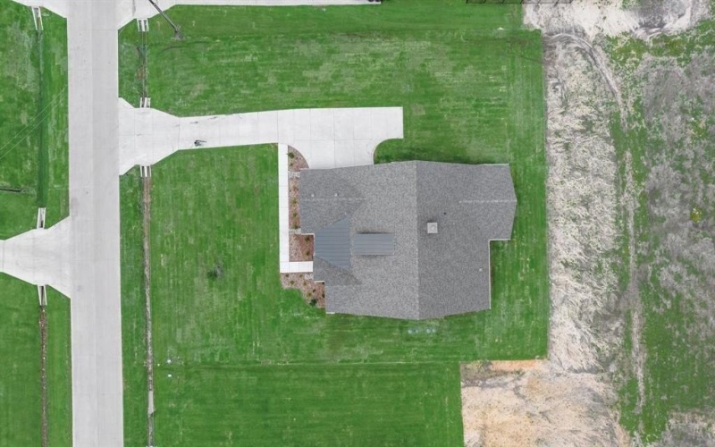 450 Brown Road, Leonard, TX 75452, 5 Bedrooms Bedrooms, ,5 BathroomsBathrooms,Residential,For Sale,450 Brown Road,20839316