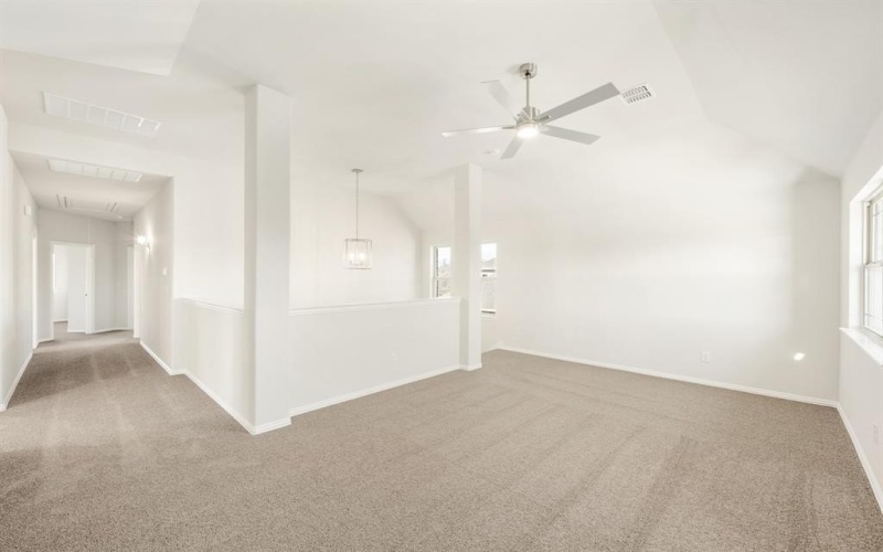184 Creekside Drive, Sanger, TX 76266, 5 Bedrooms Bedrooms, ,3 BathroomsBathrooms,Residential,For Sale,184 Creekside Drive,20820270