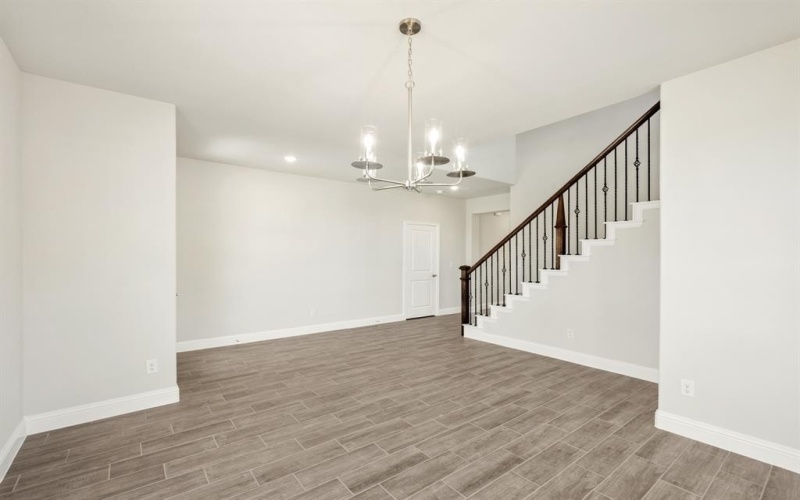 184 Creekside Drive, Sanger, TX 76266, 5 Bedrooms Bedrooms, ,3 BathroomsBathrooms,Residential,For Sale,184 Creekside Drive,20820270