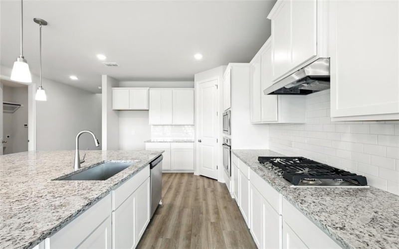 1437 Odette Drive, Arlington, TX 76013, 5 Habitaciones Habitaciones , ,3 BañosBaños,Residential,En Venta,1437 Odette Drive,0,20790557