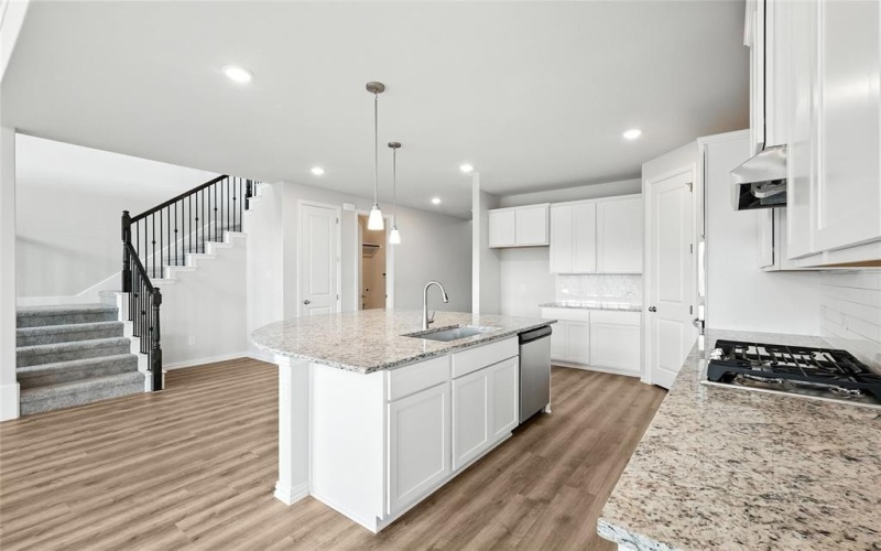 1437 Odette Drive, Arlington, TX 76013, 5 Habitaciones Habitaciones , ,3 BañosBaños,Residential,En Venta,1437 Odette Drive,0,20790557