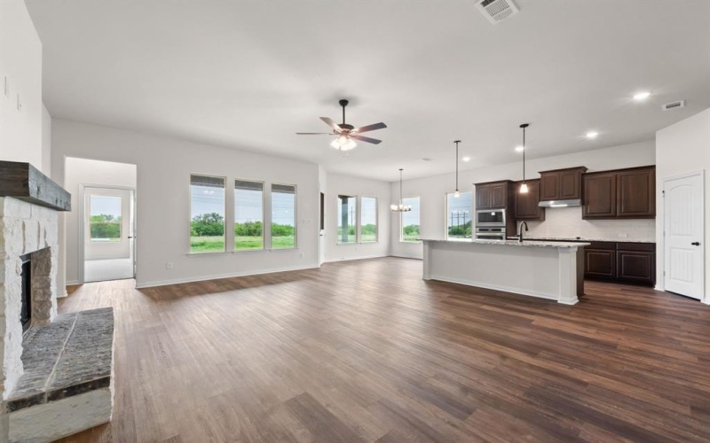 120 Roosevelt Lane, Valley View, TX 76272, 4 Bedrooms Bedrooms, ,3 BathroomsBathrooms,Residential,For Sale,120 Roosevelt Lane,20820930