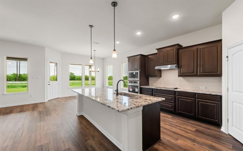120 Roosevelt Lane, Valley View, TX 76272, 4 Bedrooms Bedrooms, ,3 BathroomsBathrooms,Residential,For Sale,120 Roosevelt Lane,20820930