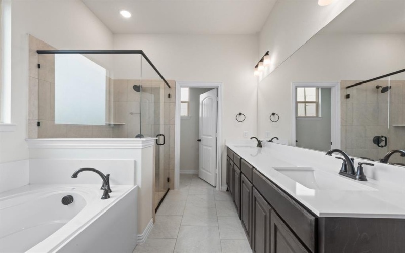 120 Roosevelt Lane, Valley View, TX 76272, 4 Bedrooms Bedrooms, ,3 BathroomsBathrooms,Residential,For Sale,120 Roosevelt Lane,20820930