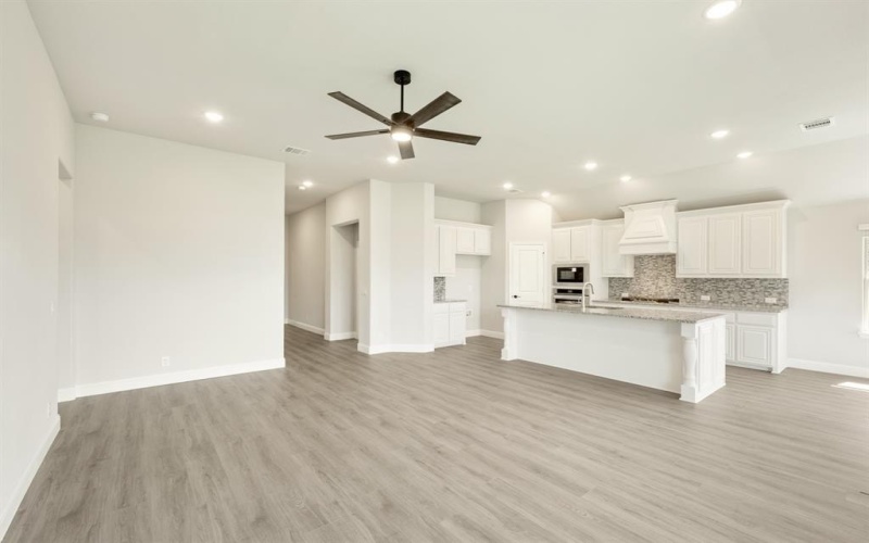 322 Atlas Cedar Drive, Glenn Heights, TX 75154, 4 Bedrooms Bedrooms, ,3 BathroomsBathrooms,Residential,For Sale,322 Atlas Cedar Drive,20798764