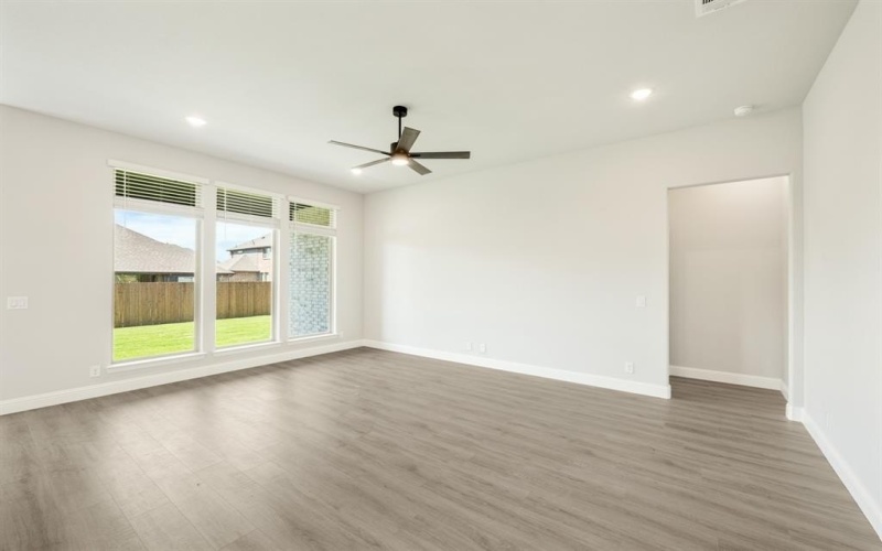 322 Atlas Cedar Drive, Glenn Heights, TX 75154, 4 Bedrooms Bedrooms, ,3 BathroomsBathrooms,Residential,For Sale,322 Atlas Cedar Drive,20798764