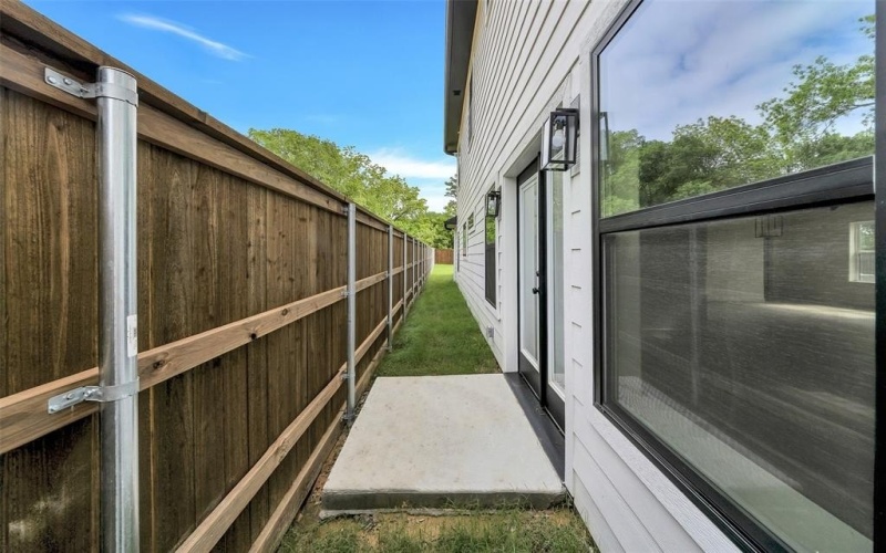 2901 W Washington Street, Denison, TX 75020, 4 Bedrooms Bedrooms, ,3 BathroomsBathrooms,Residential,For Sale,2901 W Washington Street,20814057