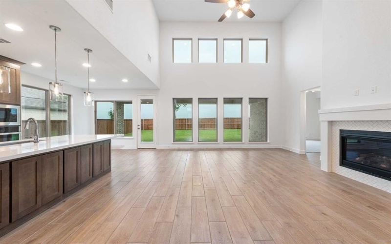 105 Barn Swallow Drive, Celina, TX 75009, 5 Habitaciones Habitaciones , ,5 BañosBaños,Residential,En Venta,105 Barn Swallow Drive,20824076