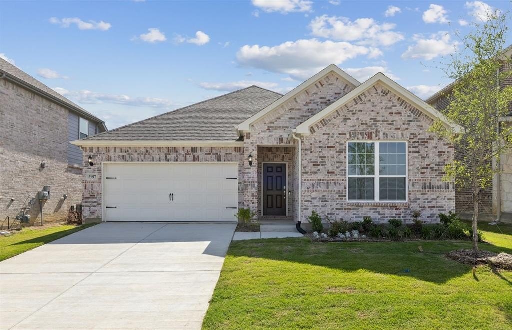5917 Mayer Avenue, Pilot Point, TX 75009, 3 Habitaciones Habitaciones , ,2 BañosBaños,Residential,En Venta,5917 Mayer Avenue,20849663